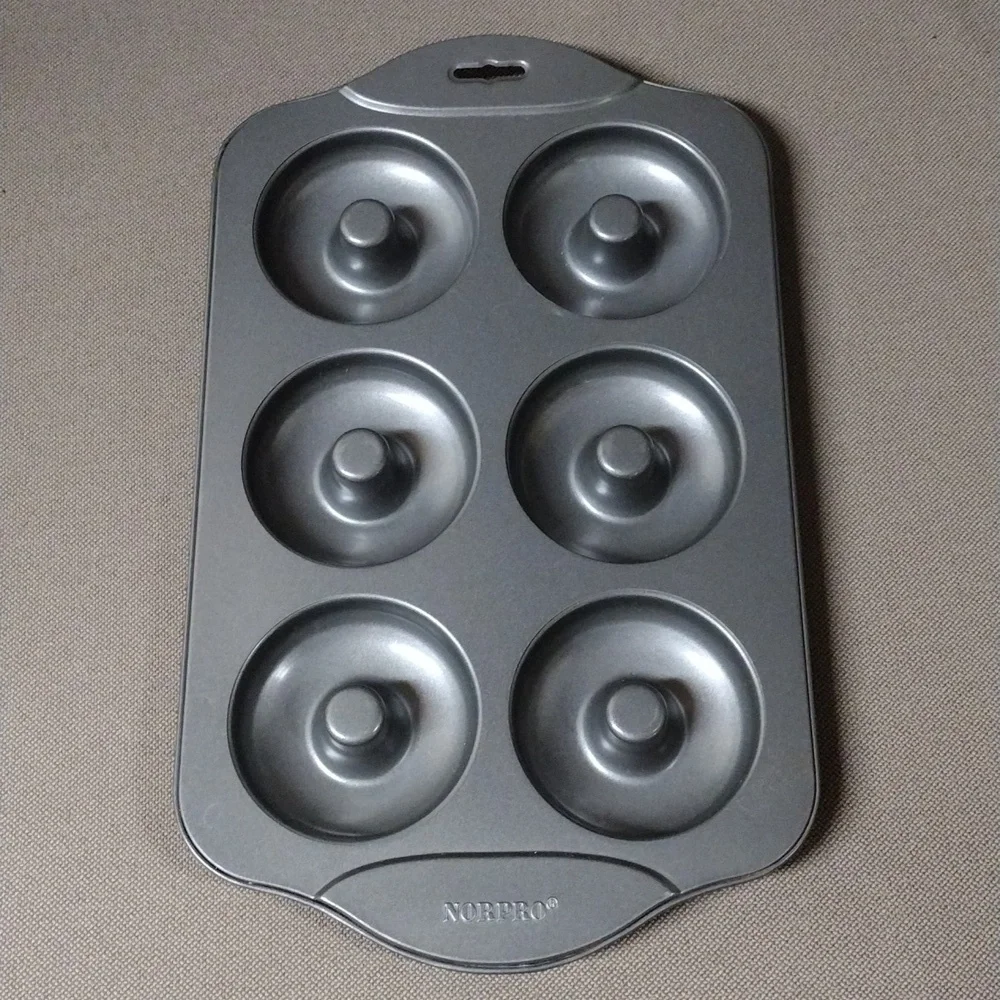 NORPRO donut baking tin